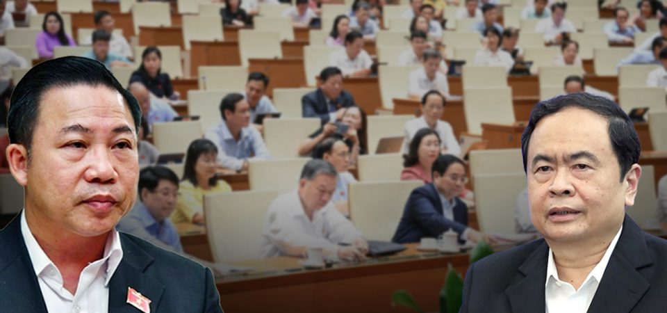 “Quốc hội bù nhìn”: Màn kịch “100% tán thành” và sự thật sau những cú “bấm nút hộ”