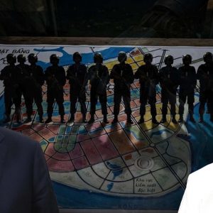 „Đòn Tập Kích Phá Rạng Đông“: Màn Phô Diễn Sức Mạnh Hay Kịch Bản „Dọn Đường“ Quyền Lực?