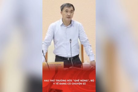 Hai thứ trưởng rời “ghế nóng”, Bộ y tế đang có chuyện gì